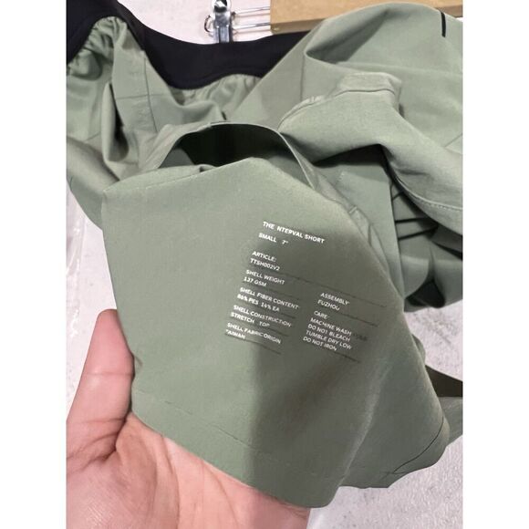 Ten Thousand Interval Shorts Men Small Green 7" Performance Athletic - Picture 3 of 4